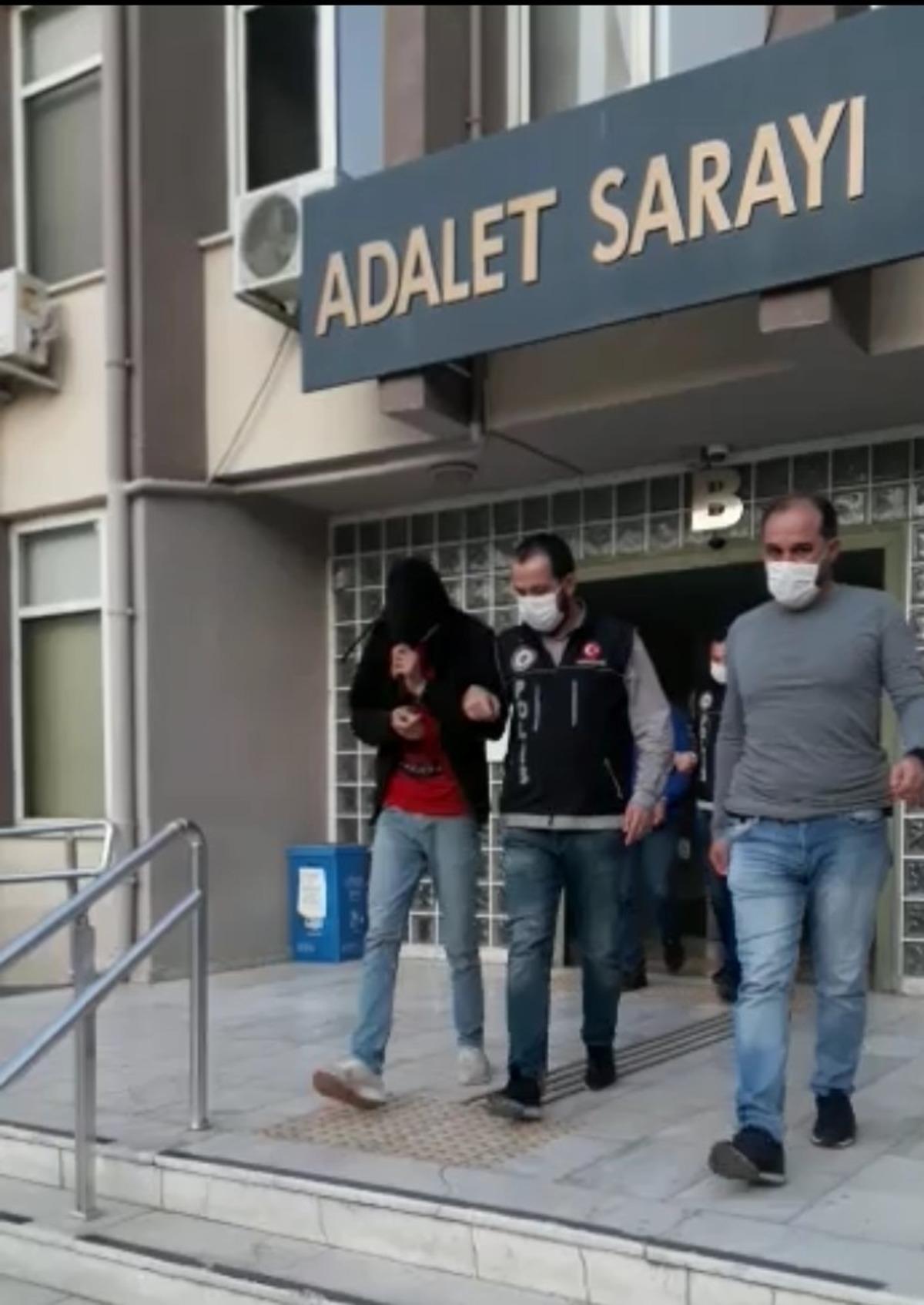 Davetsiz misafir bağımlı değil polis &ccedil;ıkınca, planlar alt &uuml;st oldu
