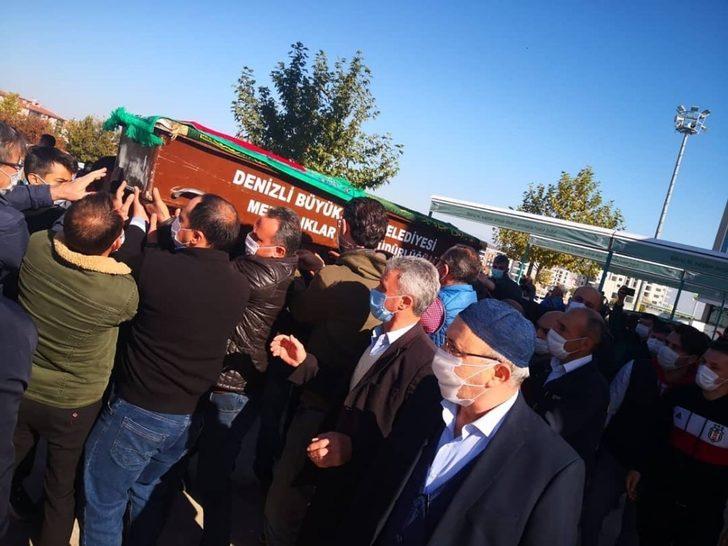 İzmir depreminde görev alan İHH gönüllüsü, son yolculuğuna uğurlandı G1