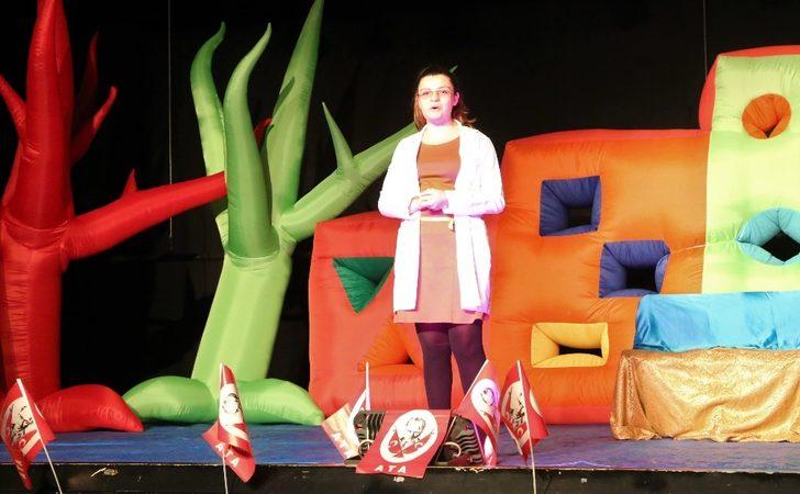 Maltepe’de  Gazi Mustafa Kemal Atatürk “Anıtkabir Yolunda” isimli çocuk tiyatro oyunuyla anıldı G4