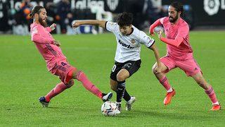 Real Madrid deplasmanda Valencia'ya farklı yenildi! Valencia 4-1 Real Madrid (Maç Sonucu)