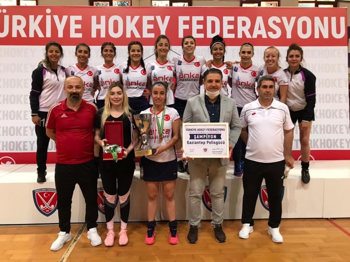 ANKA&rsquo;dan şampiyon hokeycilere tebrik