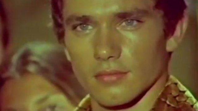 Ayşecik filmiyle hafızalara kazındı... Yeşilçam’ın yakışıklı jönü Sertan Acar kendini doğaya verdi