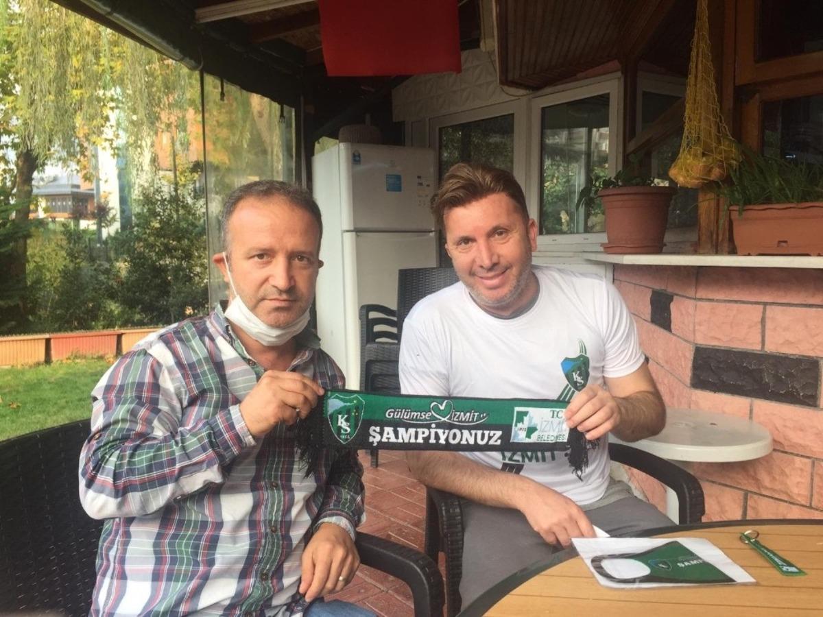 Başkan H&uuml;rriyet&rsquo;ten eski sporculara şampiyonluk hediyeleri