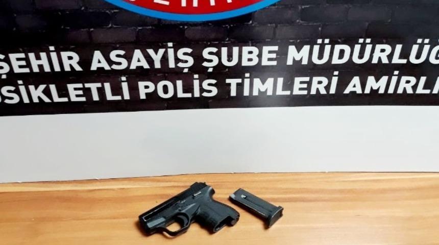 Asayiş denetimlerinde 6 ş&uuml;pheli yakalandı