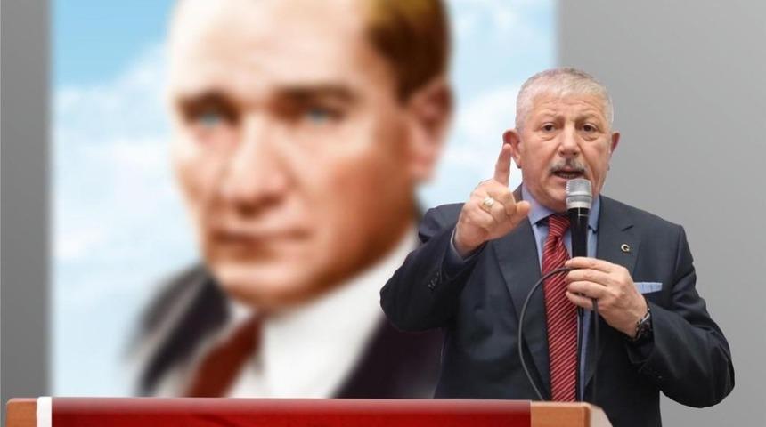 Başkan Sarı: &ldquo;Atat&uuml;rk d&uuml;nyaya ışık tutan bir lider, ger&ccedil;ek bir devlet adamıdır&rdquo;