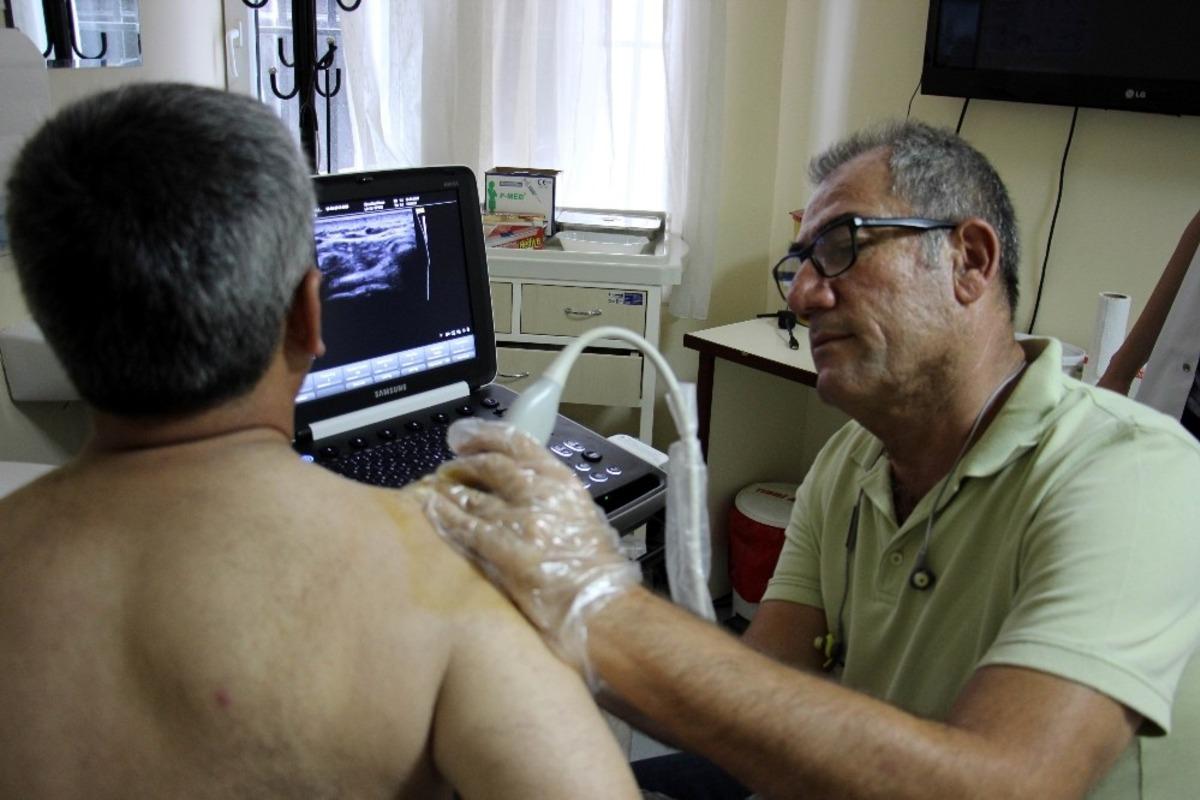 Ege&rsquo;de zeytin hasadı başladı, omuz ağrıları arttı