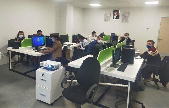 Büyükşehir’den ‘Autocad’ eğitimi