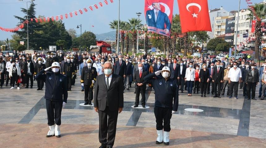 Başkan Posbıyık, Atatürk’ü andı