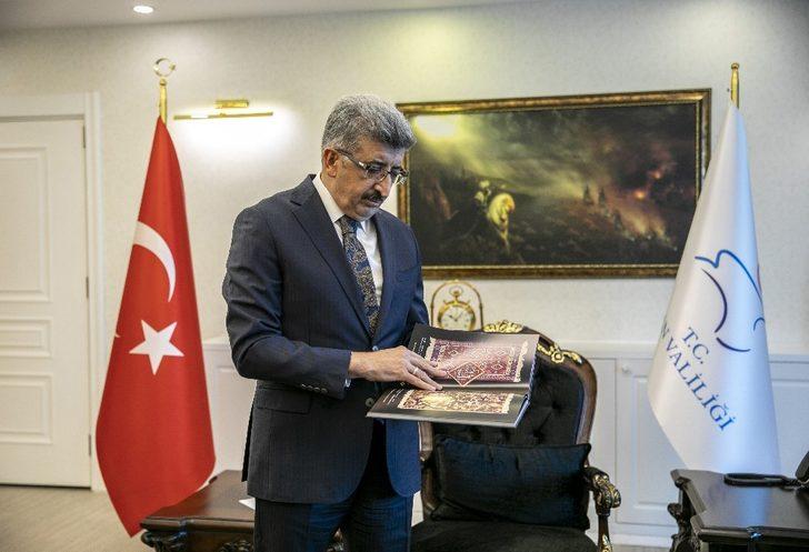Büyükşehir belediyesi ‘Van kilimi’ kataloğu çıkardı G2