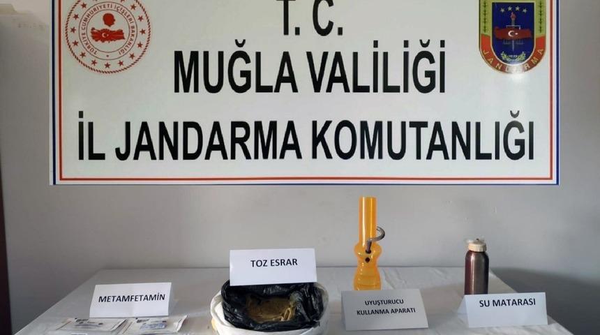 JASAT 15 hırsızlık olayını &ccedil;&ouml;zd&uuml;, ş&uuml;pheli tutuklandı