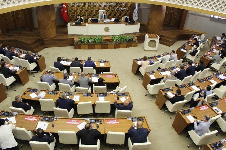 Büyükşehir Meclisi’nin gündemi Başkan Böcek oldu G4