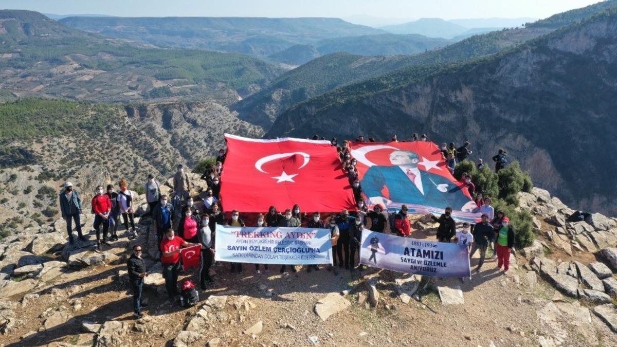 Aydın&rsquo;da Ata&rsquo;ya Saygı y&uuml;r&uuml;y&uuml;ş&uuml; yapıldı