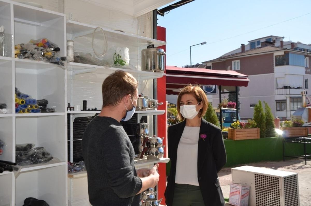 Başkan K&ouml;se, esnafın talep ve şikayetlerini  dinledi