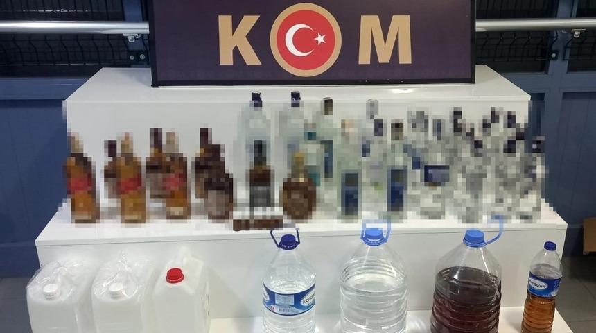 Isparta&rsquo;da sahte i&ccedil;ki operasyonu