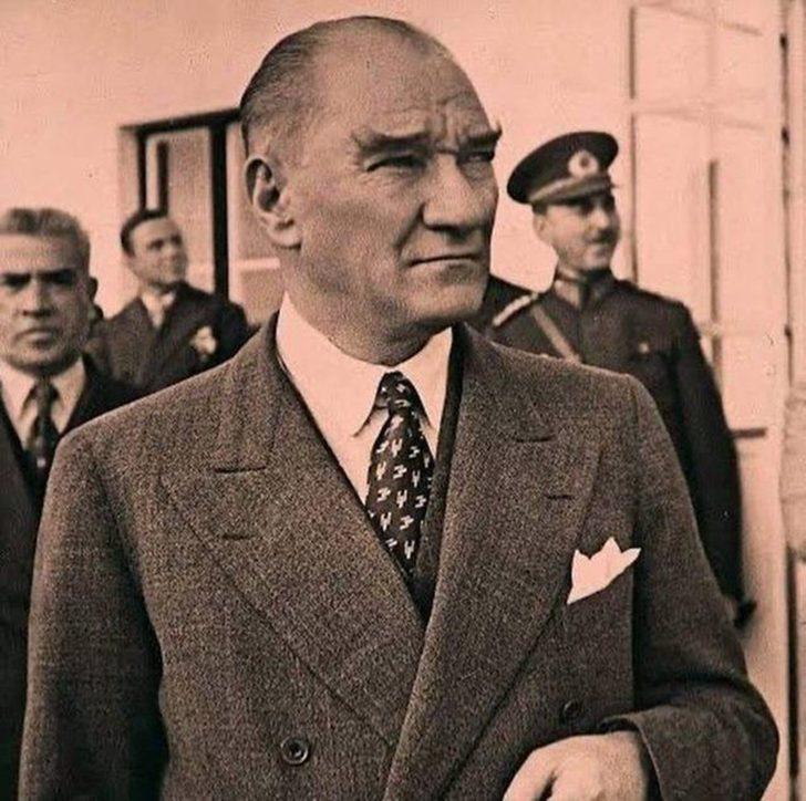Ünlülerden 10 Kasım Atatürk'ü Anma Günü paylaşımları G1