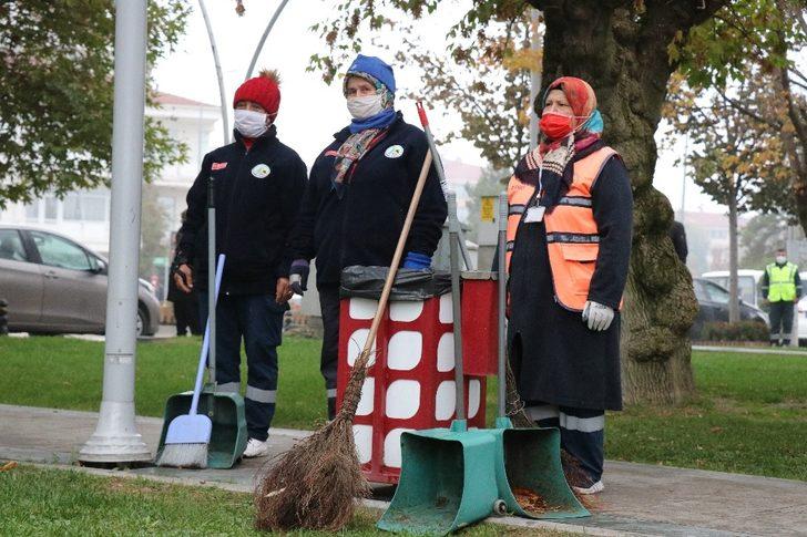 Bolu’da, 10 Kasım töreninde hayat durdu G1