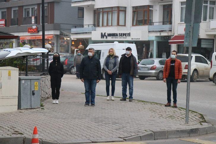 Bolu’da, 10 Kasım töreninde hayat durdu G5