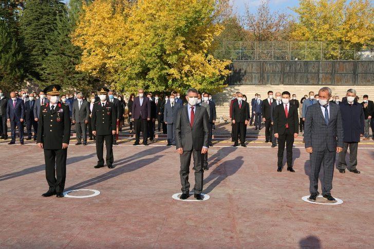 Tunceli’de 10 Kasım Atatürk’ü anma töreni G2