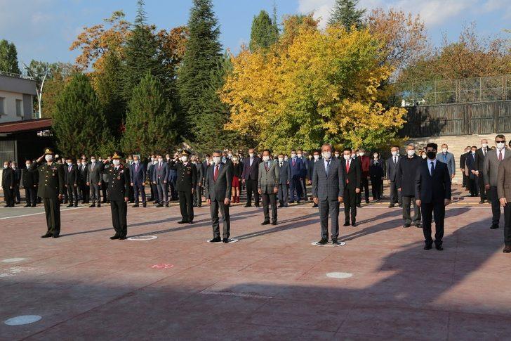 Tunceli’de 10 Kasım Atatürk’ü anma töreni G3