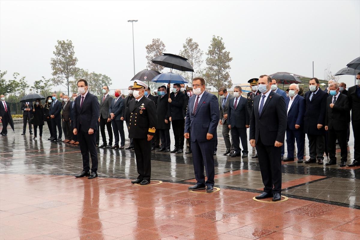 B&uuml;y&uuml;k &Ouml;nder Atat&uuml;rk'&uuml; anıyoruz