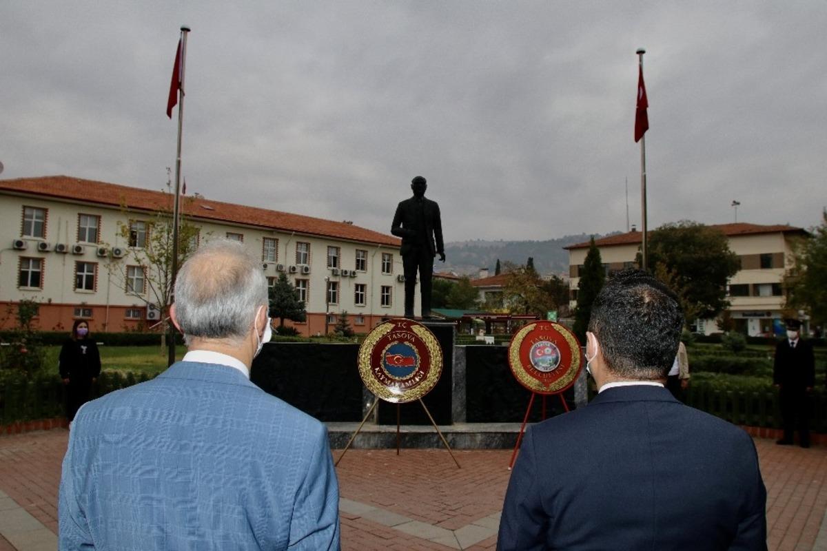 Taşova&rsquo;da 10 Kasım Atat&uuml;rk&rsquo;&uuml; anma t&ouml;reni