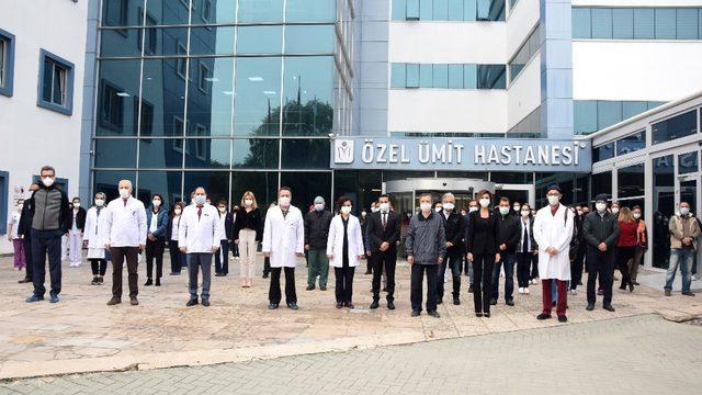 Sağlık çalışanları Atatürk’ü minnetle andı