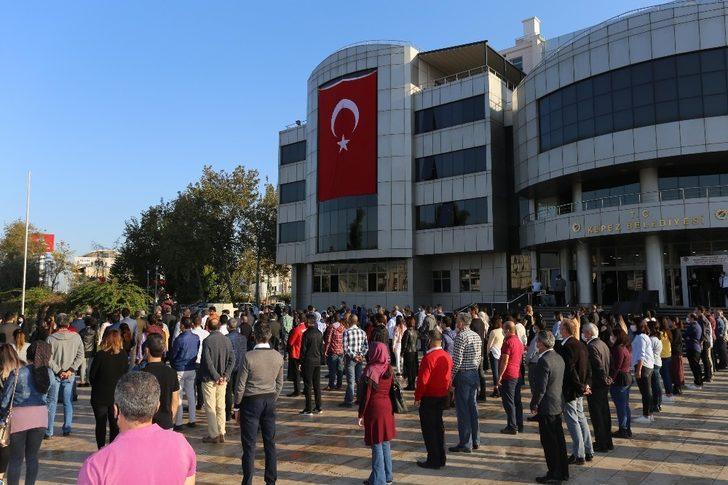 Kepez’de 10 Kasım Atatürk’ü anma töreni G3