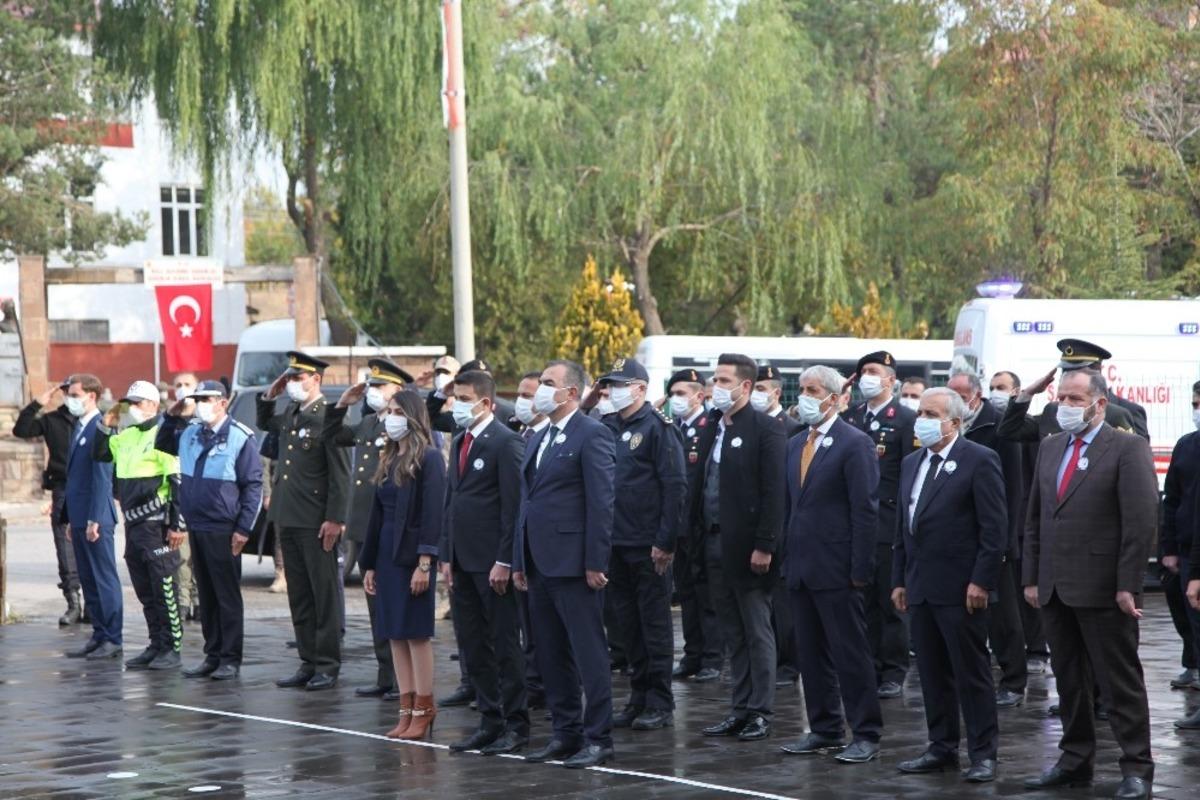 Atat&uuml;rk&rsquo;&uuml;n ebediyete intikalinin 82. yıld&ouml;n&uuml;m&uuml;
