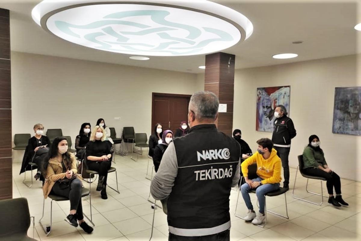 &lsquo;Mahalle Anneleri&rsquo; projesi hayata ge&ccedil;iriliyor