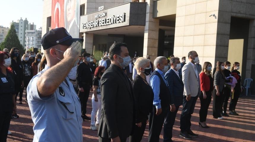 Yenişehir Belediye personeli Ata’yı andı