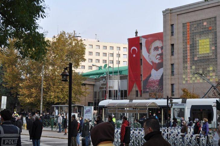 Saat dokuzu beş geçe hayat durdu G2