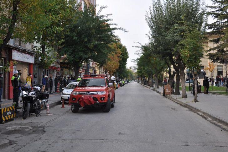 Saat dokuzu beş geçe hayat durdu G4