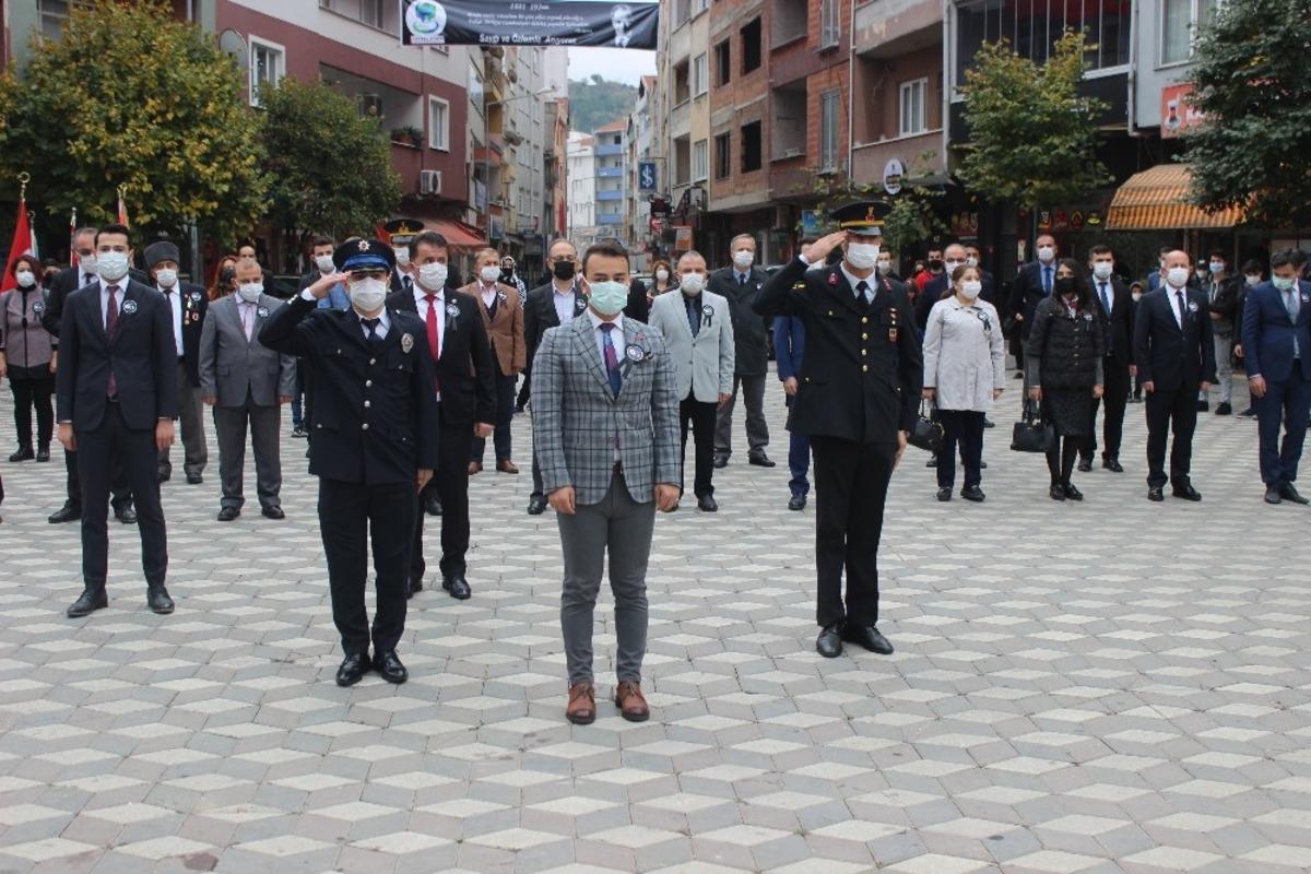 T&uuml;rkeli&rsquo;de 10 Kasım Atat&uuml;rk&rsquo;&uuml; Anma programı