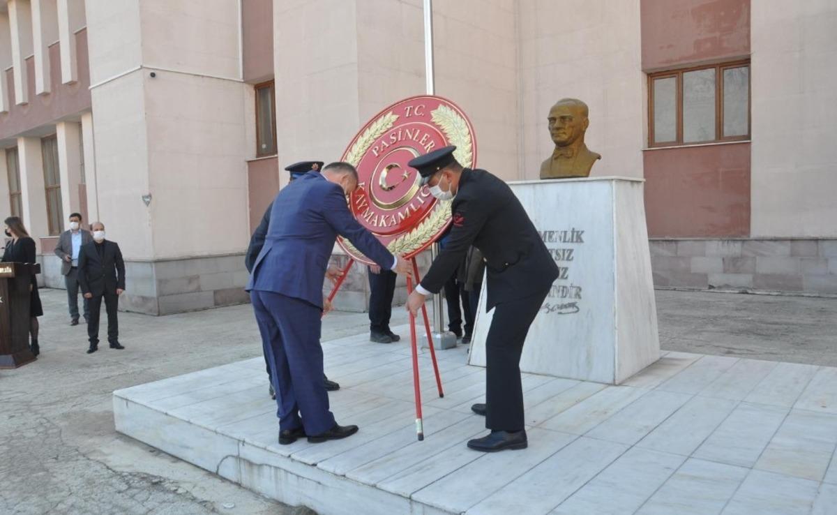 Pasinler&rsquo;de Gazi Mustafa Kemal Atat&uuml;rk anıldı