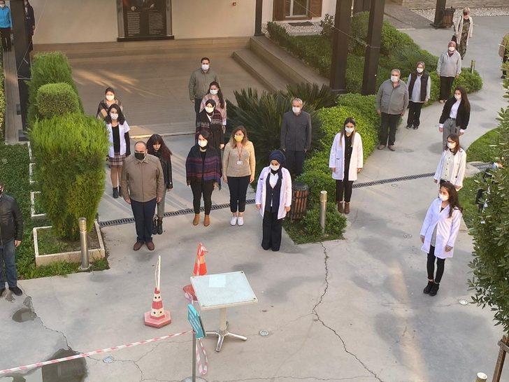 Manisa Büyükşehir Belediyesinden Ata’ya saygı duruşu G2