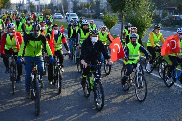 Yeşilyurt’ta 10 Kasım nedeniyle bisiklet turu düzenlendi G1