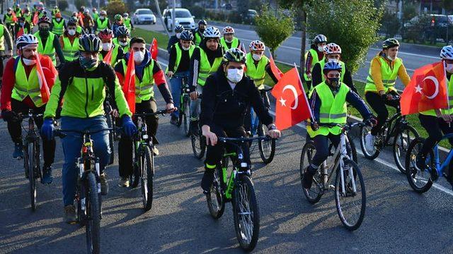 Yeşilyurt’ta 10 Kasım nedeniyle bisiklet turu düzenlendi