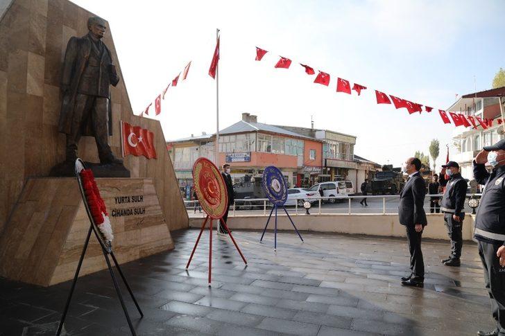 Atatürk’ün ebediyete intikalinin 82. yıldönümü G3