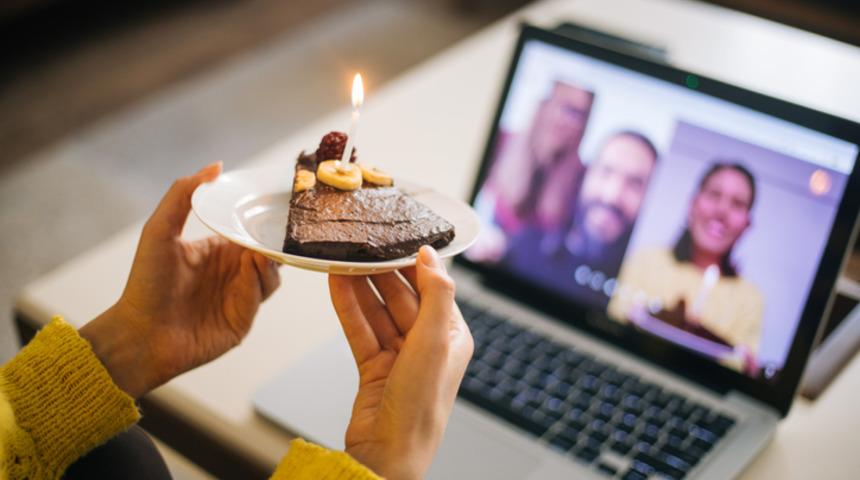 En güzel doğum günü mesajları 2020... Kardeşe, ablaya, arkadaşa, çocuğa kısa, komik ve uzun doğum günü mesajları!