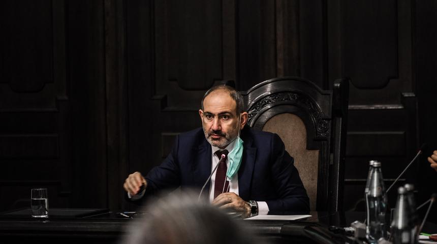 Paşinyan istifa etmeyi düşünmüyor!