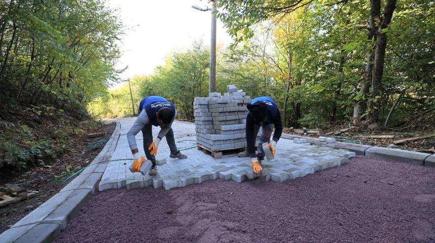Başiskele’nin kırsal yolları konforlu hale getiriliyor