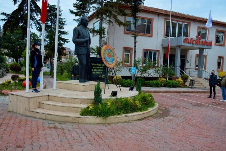 Gülüç’te Atatürk’ü anma töreni düzenlendi G4