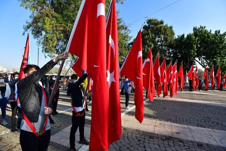 Atatürk ölümünün 82. yılında Gaziantep’te anıldı G4