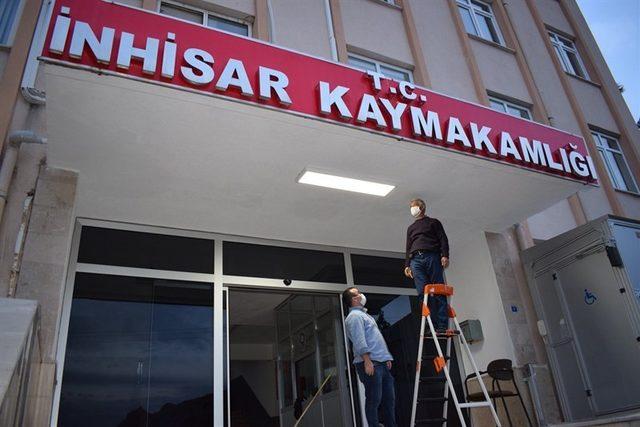 Hükümet konağı bambaşka bir görünüme kavuştu