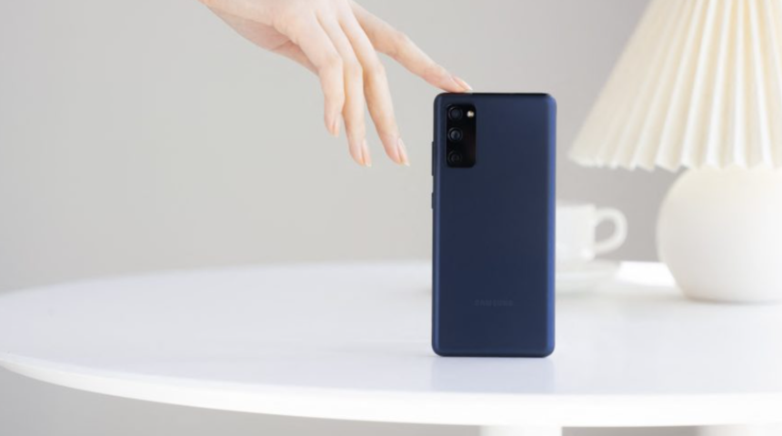 Samsung Galaxy S20 FE ekran sorunu devam ediyor!