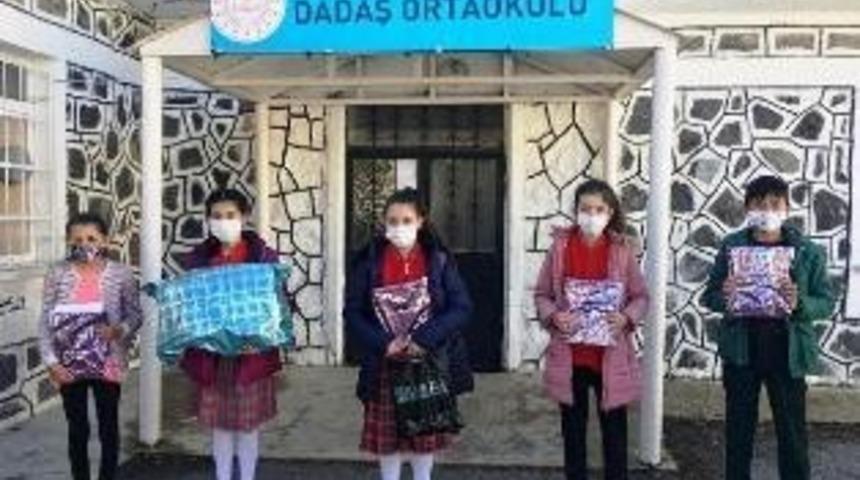 Dadaş Ortaokulu’nda ‘Çevrim içi ödüllü bilgi yarışması’
