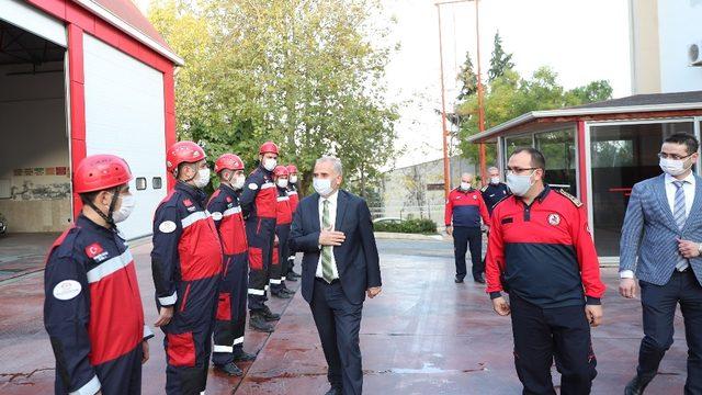 Başkan Zolan, İzmir depreminde görev yapan itfaiyecileri ziyaret etti