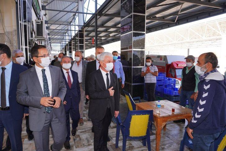 Finike toptancı halinde sezon açıldı G3