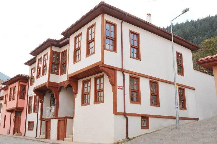 Tarihe yolculuğun şehri Akşehir G2