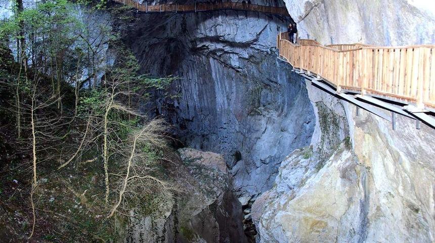 D&uuml;nyada ikinci sırada! Valla Kanyonu hayran bırakıyor